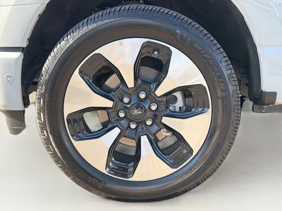 2023 Ford F-150 Lightning Platinum