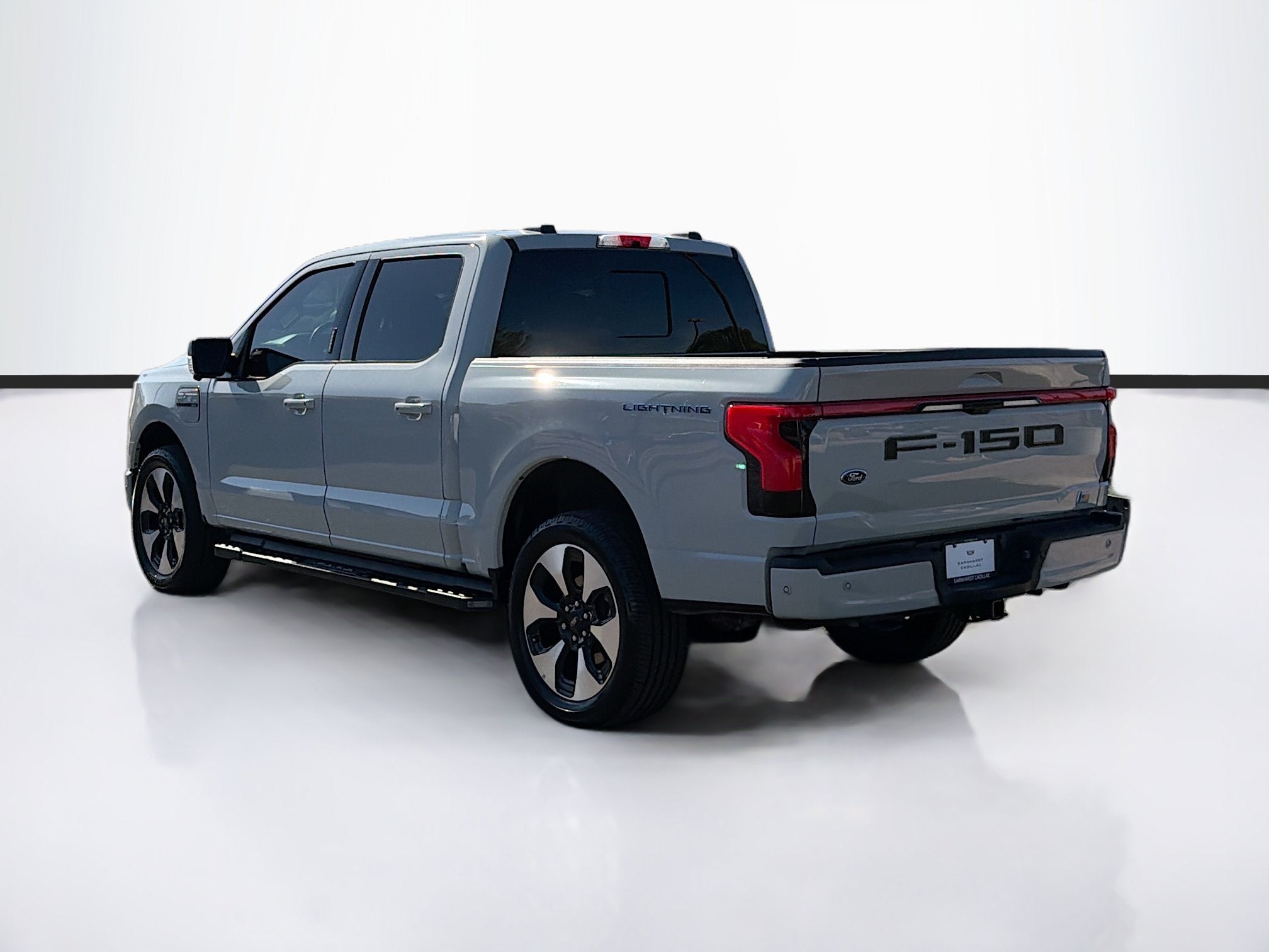 2023 Ford F-150 Lightning Platinum