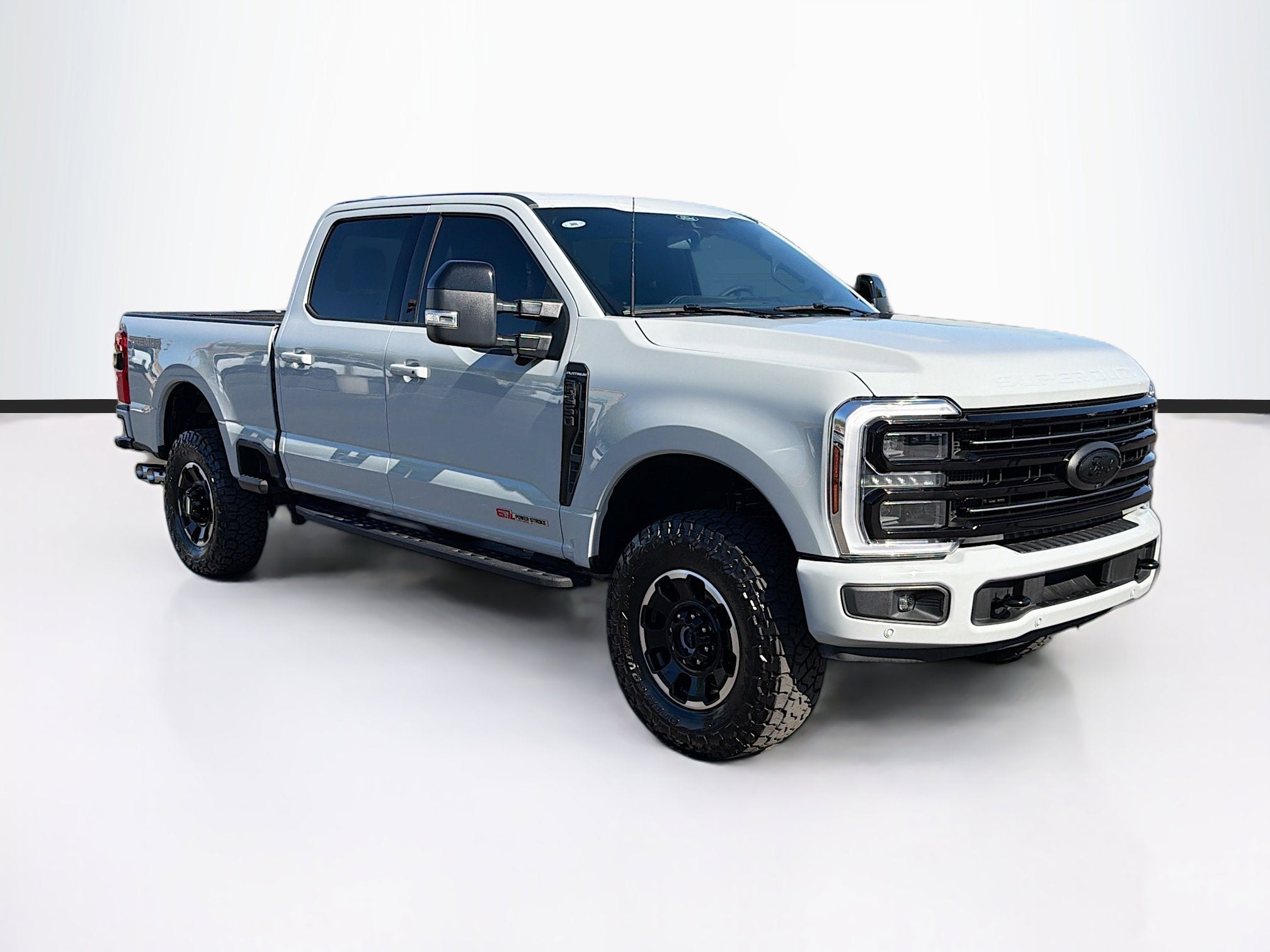 2025 Ford Super Duty F-250 SRW Platinum