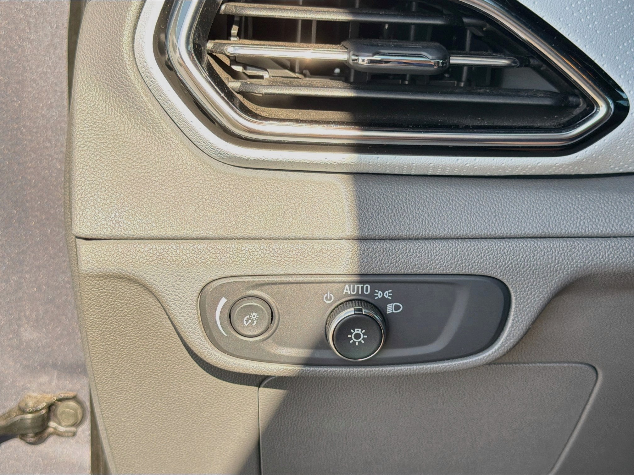 2022 Chevrolet Bolt EUV Premier