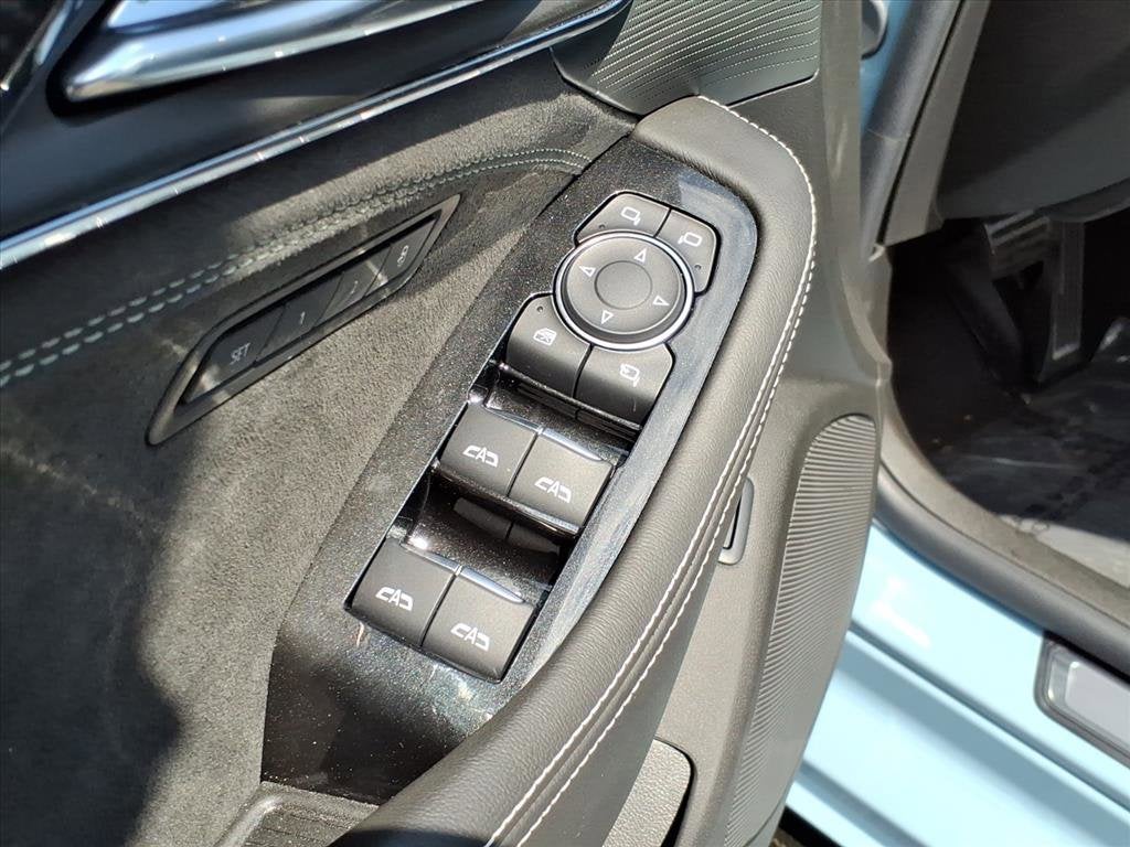 2025 Cadillac CT5-V V-Series Blackwing