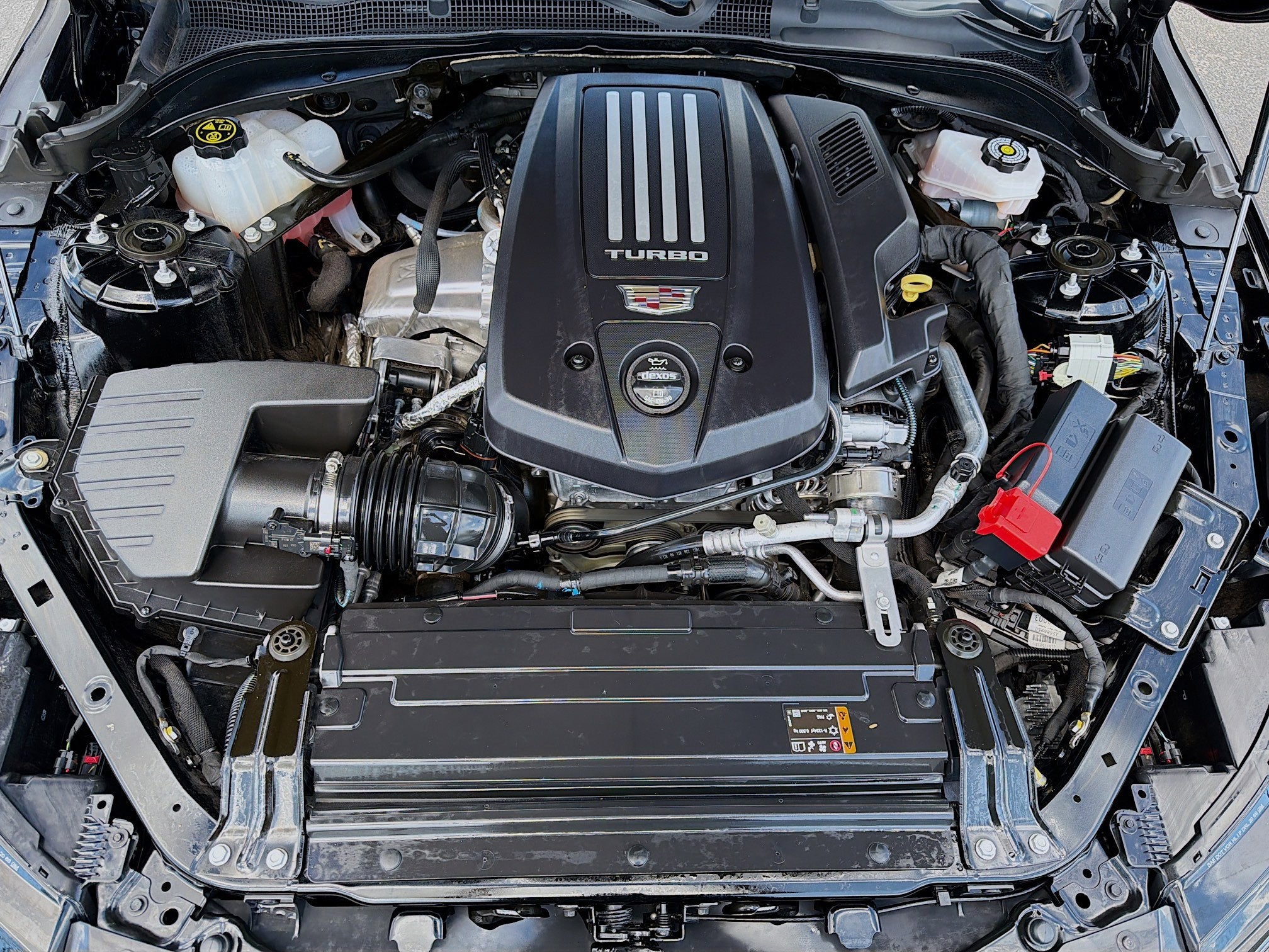 2023 Cadillac CT4 Premium Luxury