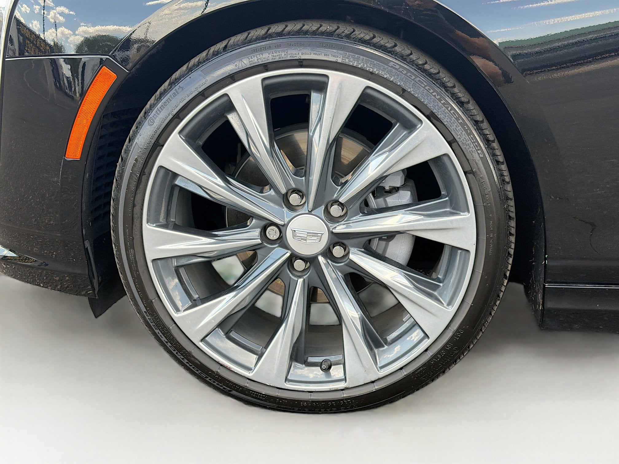 2023 Cadillac CT4 Premium Luxury