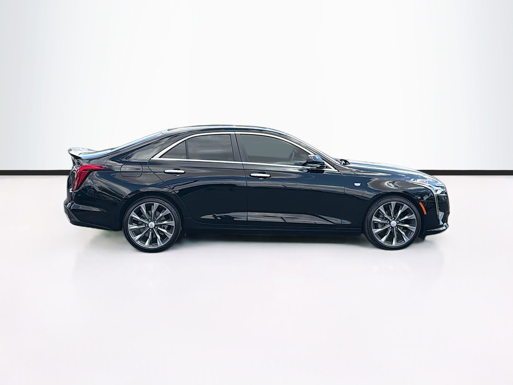 2023 Cadillac CT4 Premium Luxury
