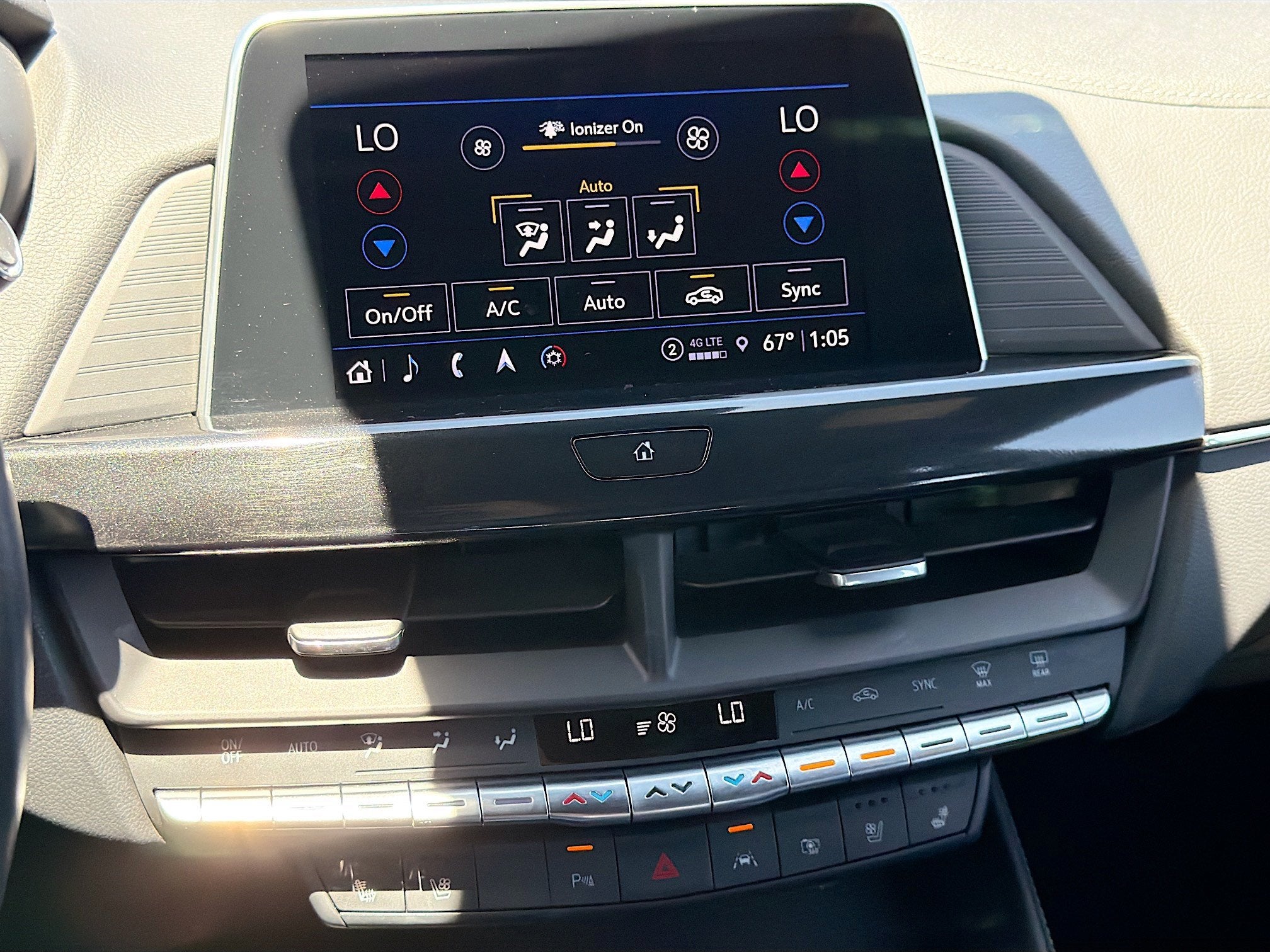 2023 Cadillac CT4 Premium Luxury