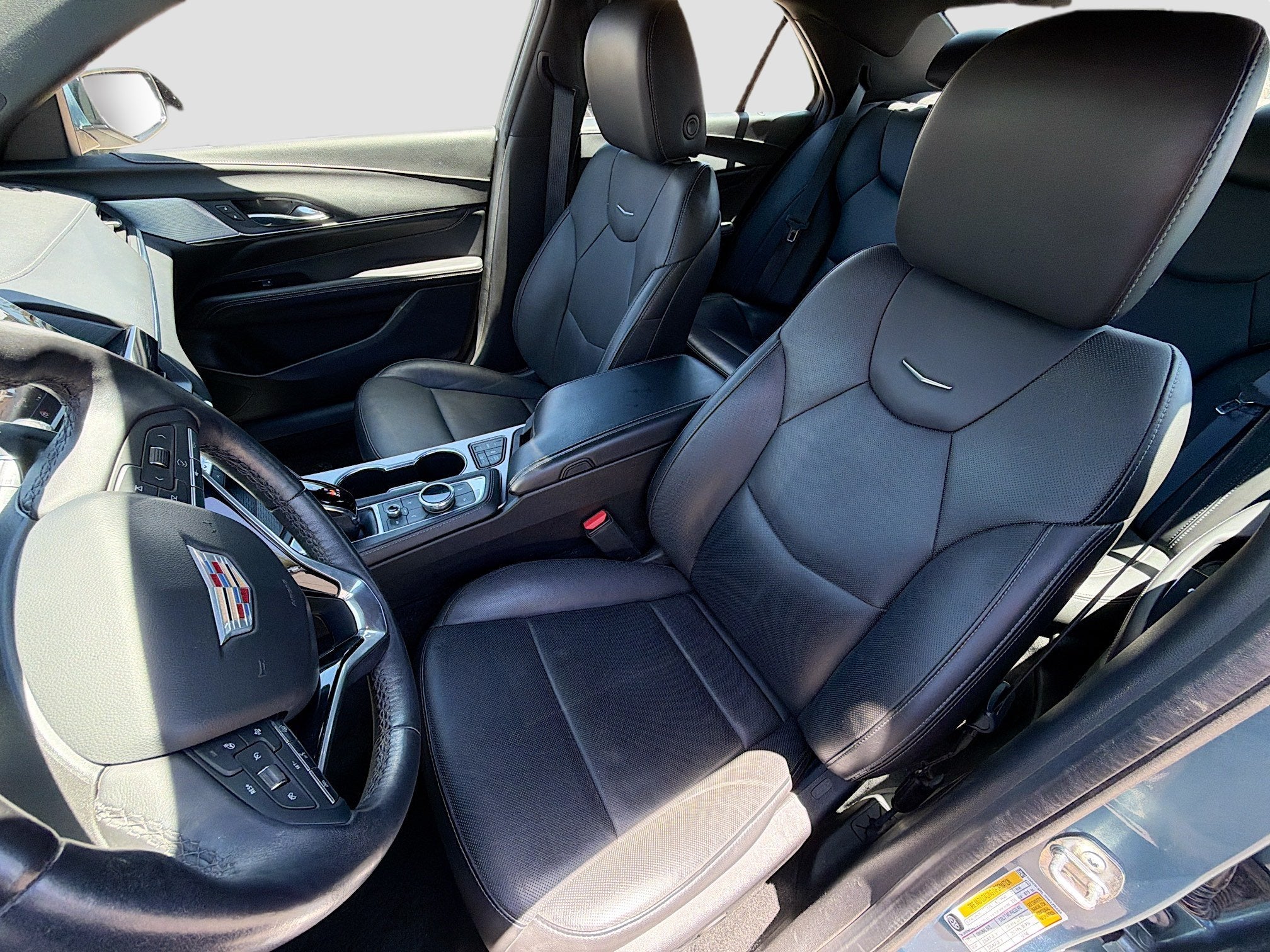 2023 Cadillac CT4 Premium Luxury