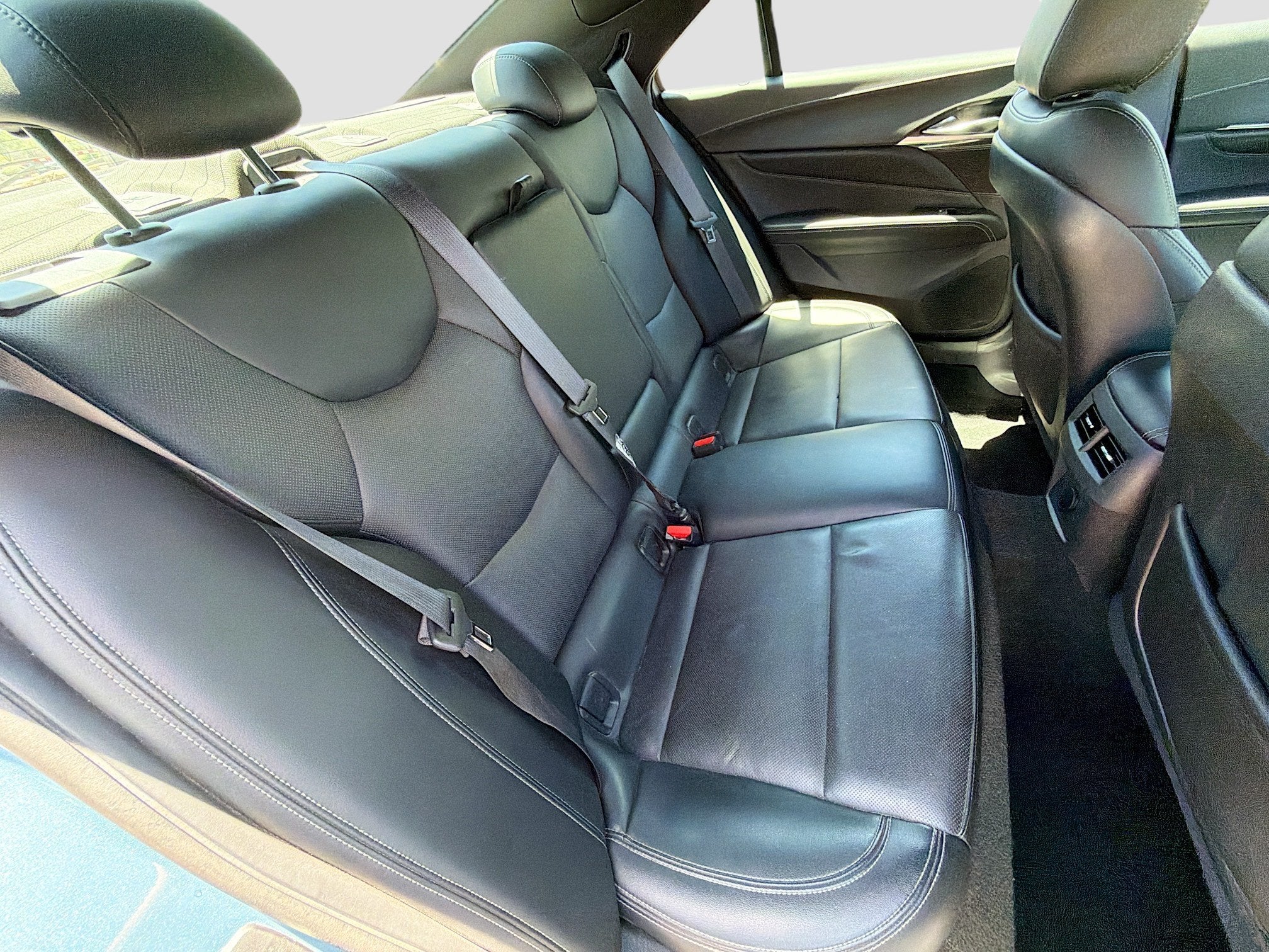 2023 Cadillac CT4 Premium Luxury