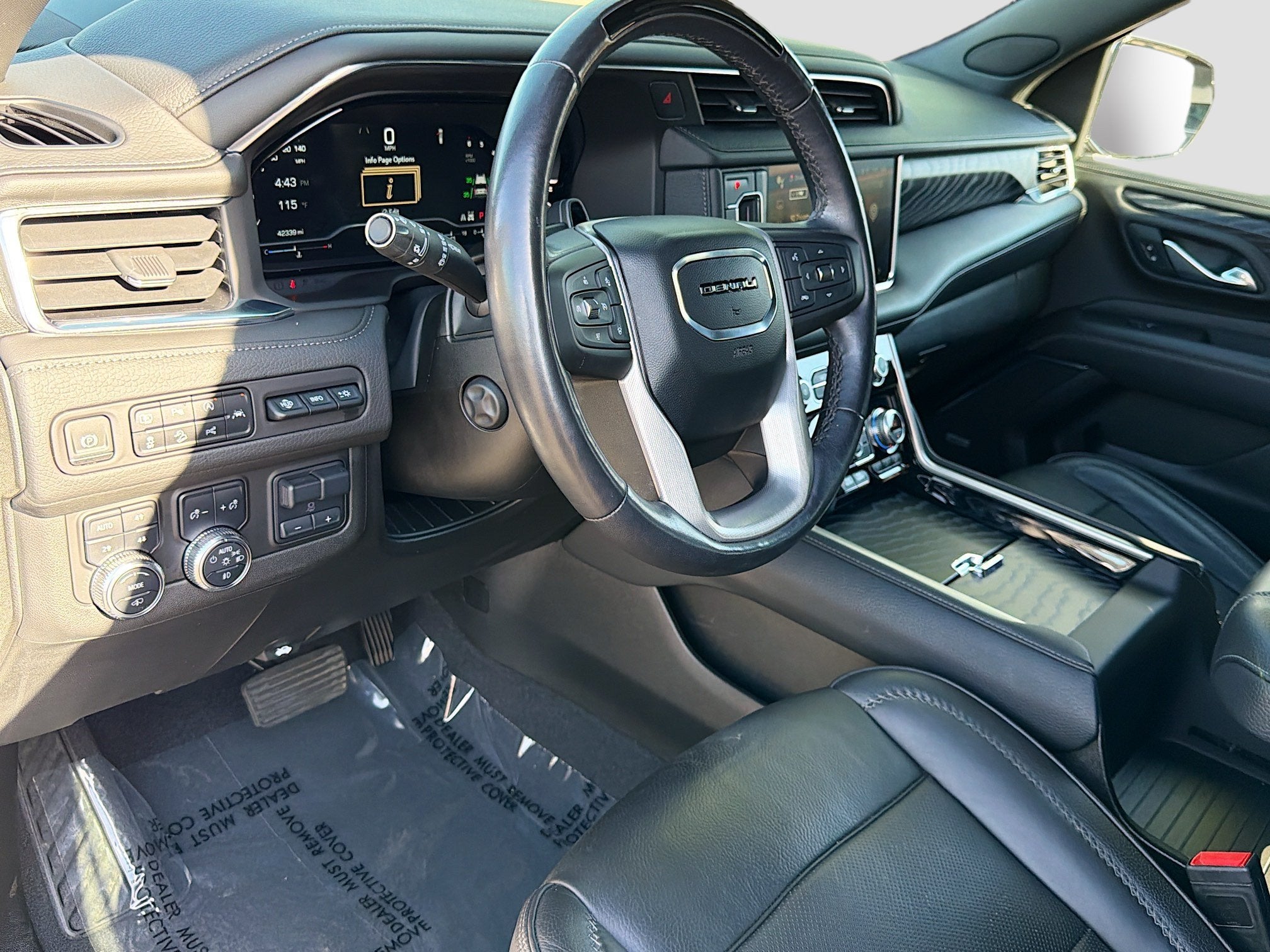2023 GMC Yukon XL Denali