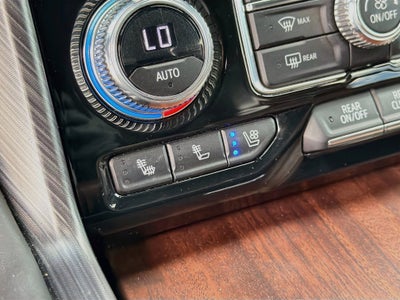2023 GMC Yukon XL Denali Ultimate