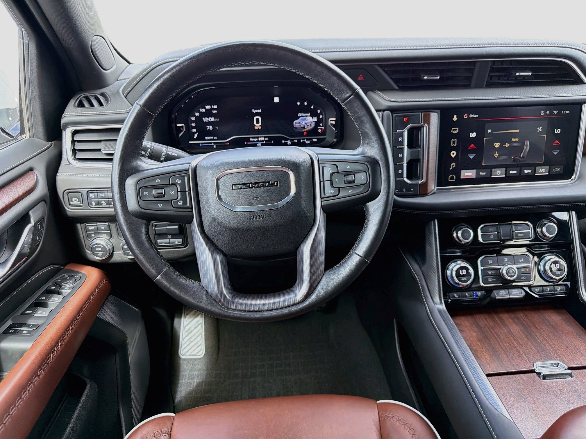 2023 GMC Yukon XL Denali Ultimate