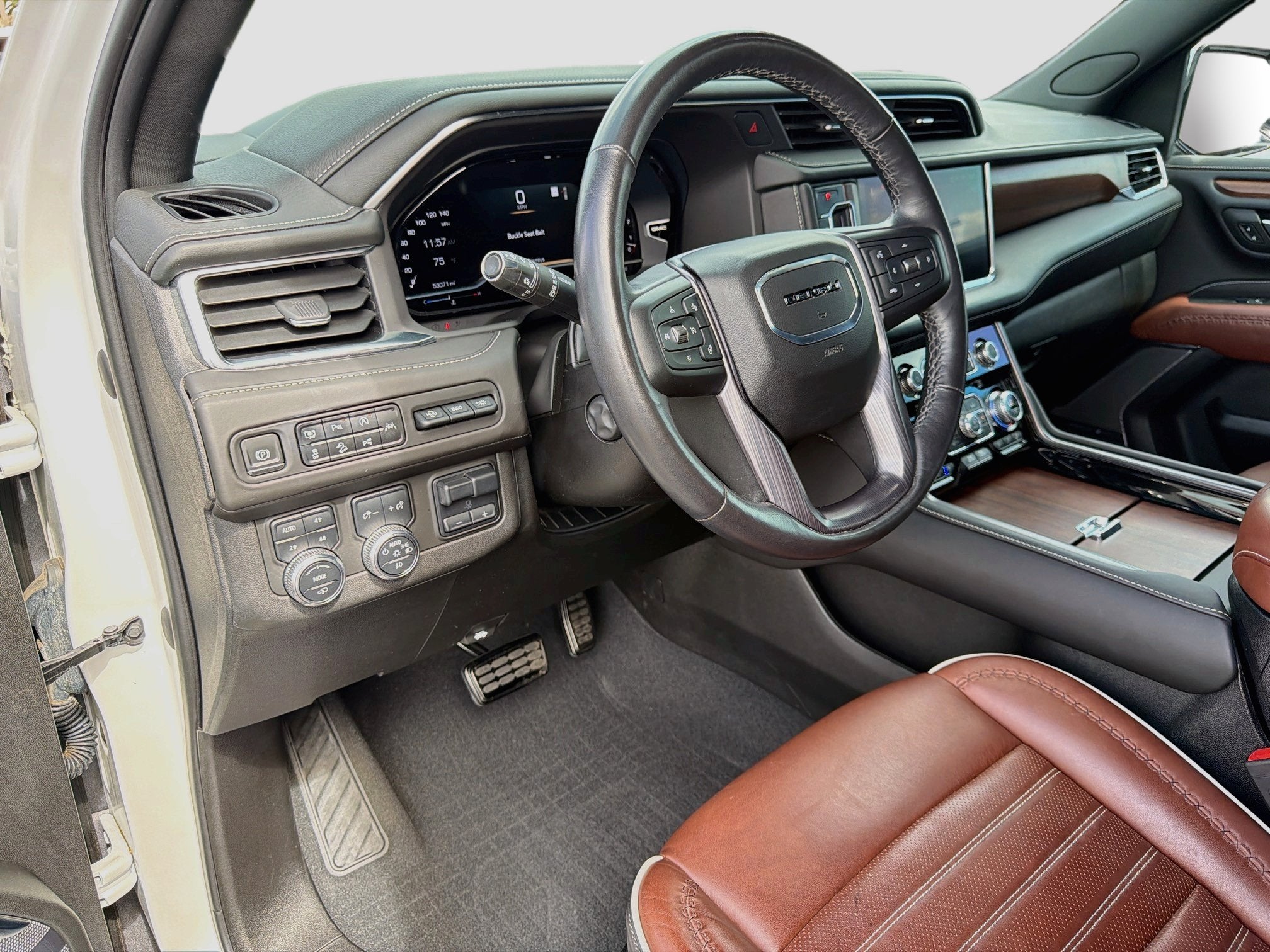 2023 GMC Yukon XL Denali Ultimate