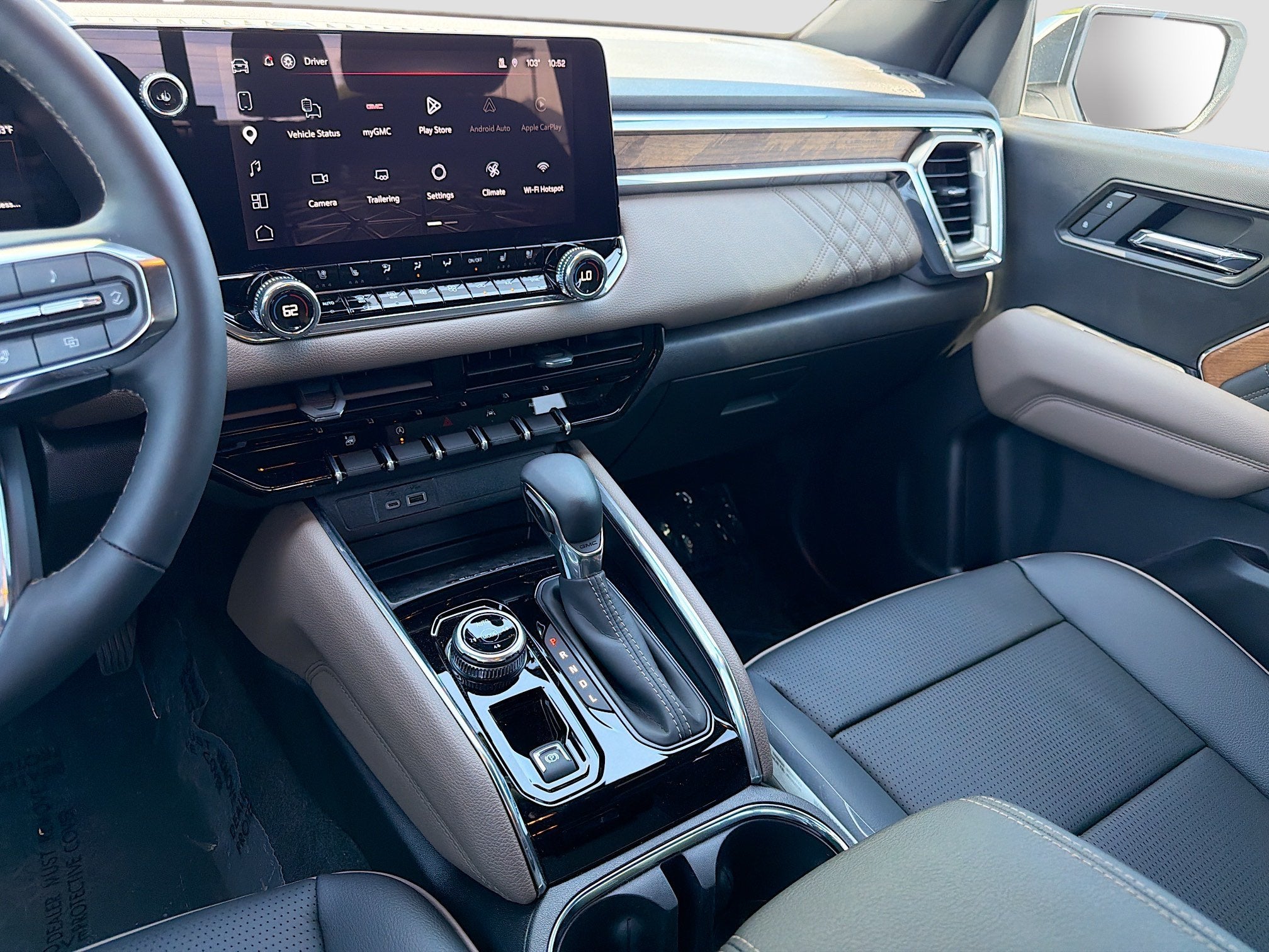 2026 GMC Canyon Denali