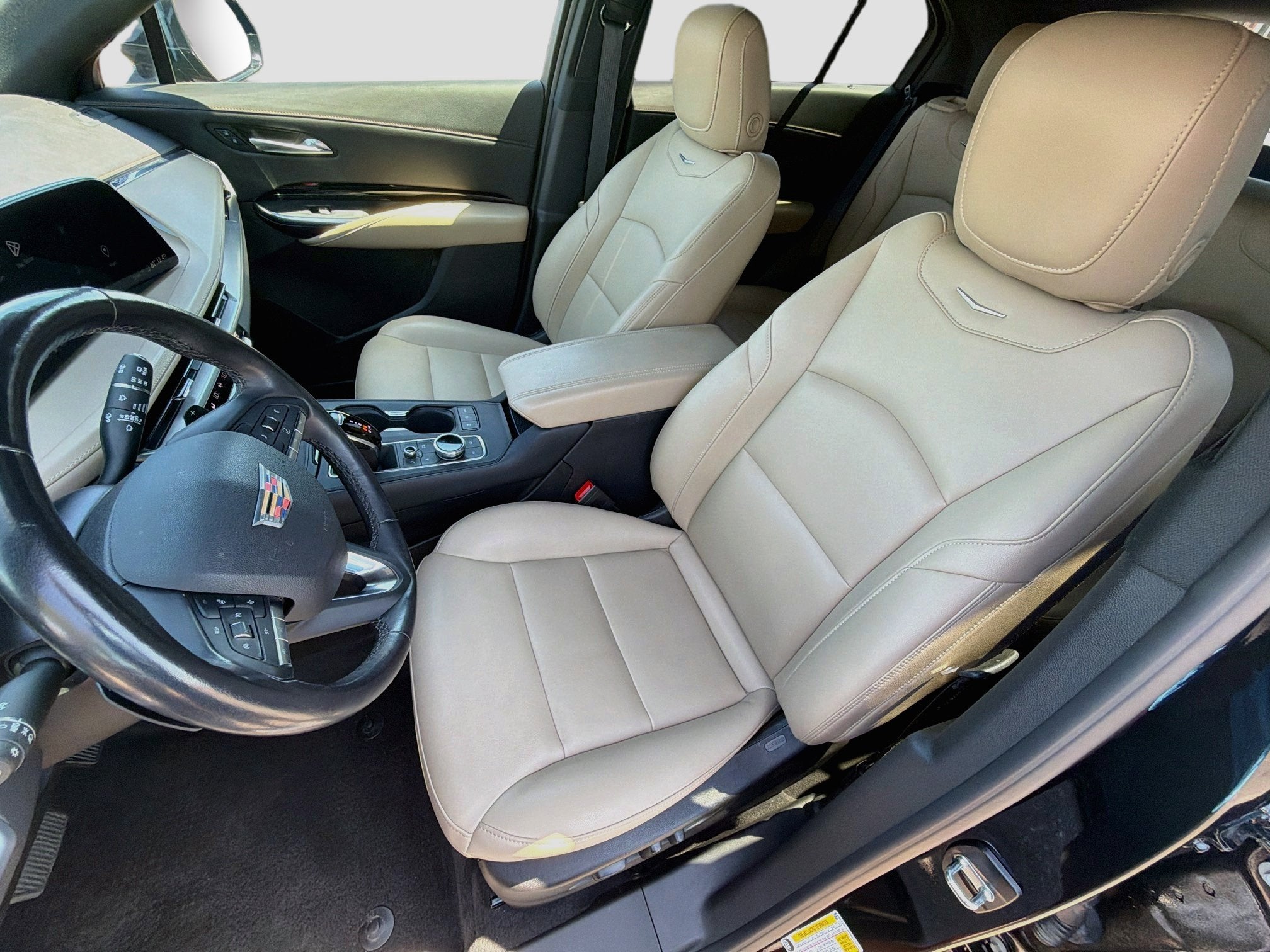 2024 Cadillac XT4 Luxury