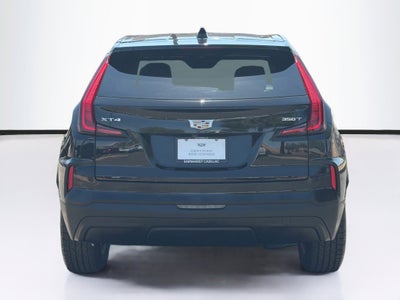2024 Cadillac XT4 Luxury