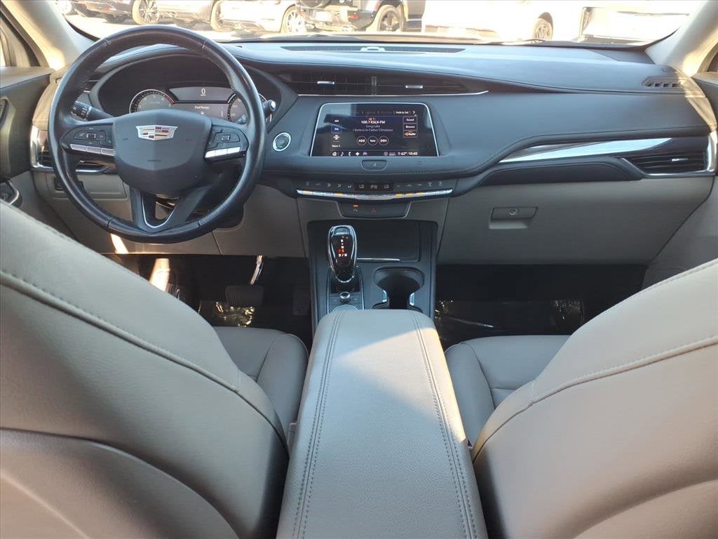 2020 Cadillac XT4 Luxury