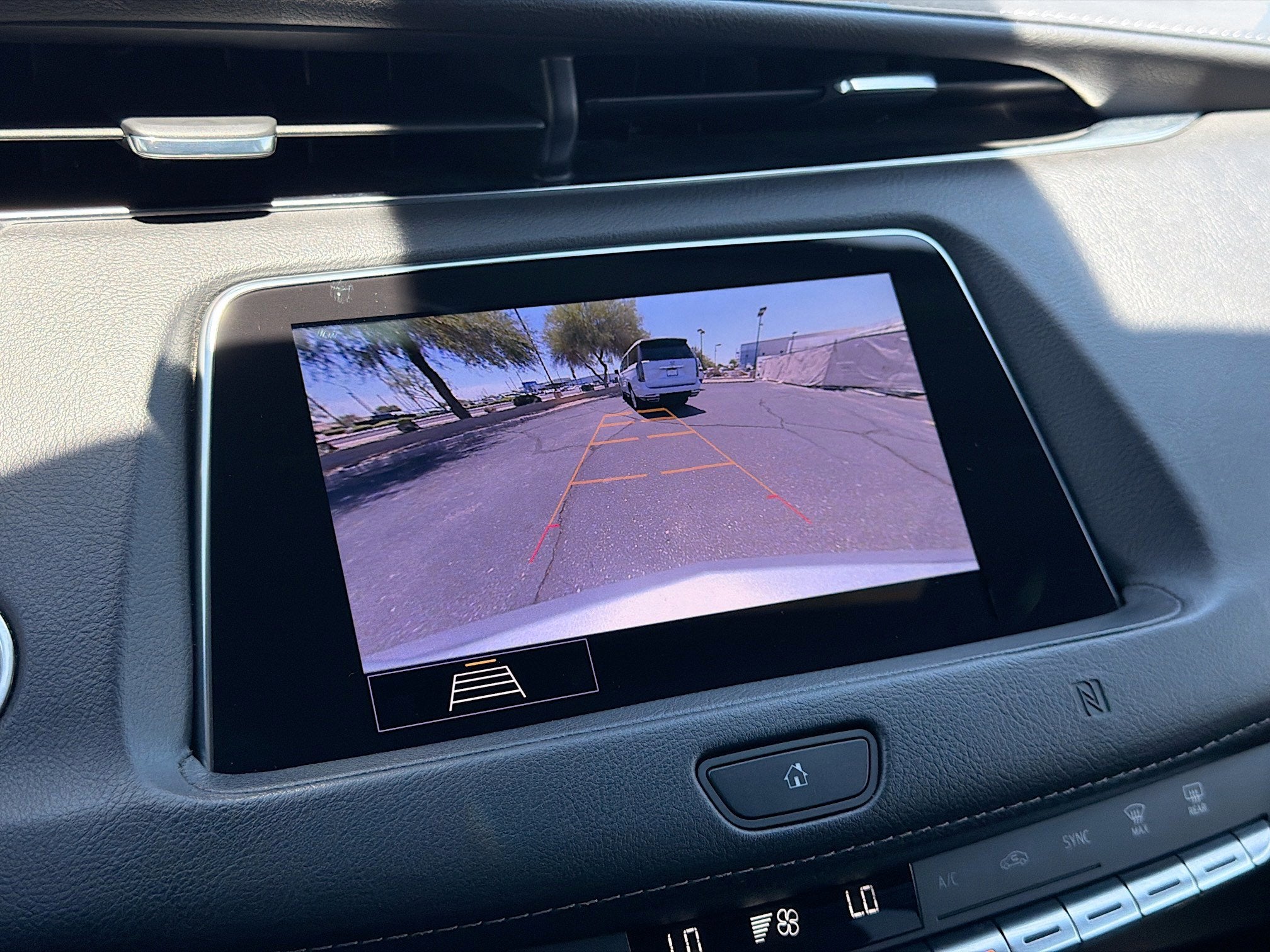 2020 Cadillac XT4 FWD Premium Luxury