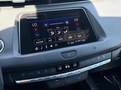 2020 Cadillac XT4 FWD Premium Luxury