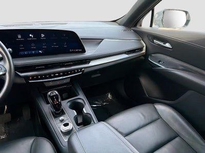 2025 Cadillac XT4 Premium Luxury