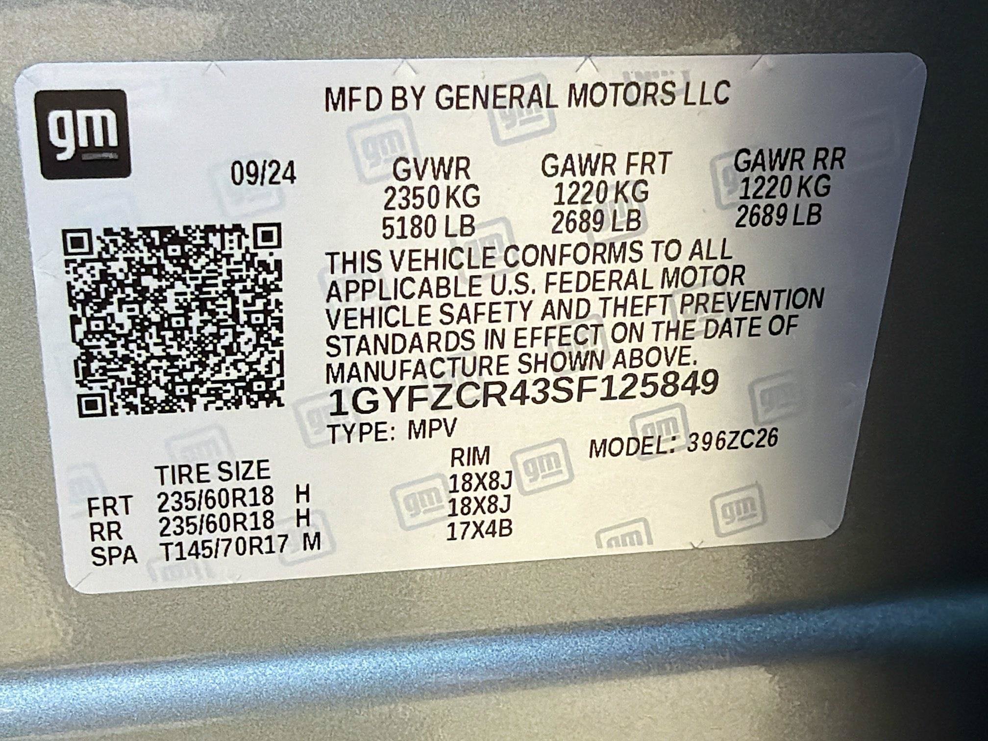 2025 Cadillac XT4 Premium Luxury