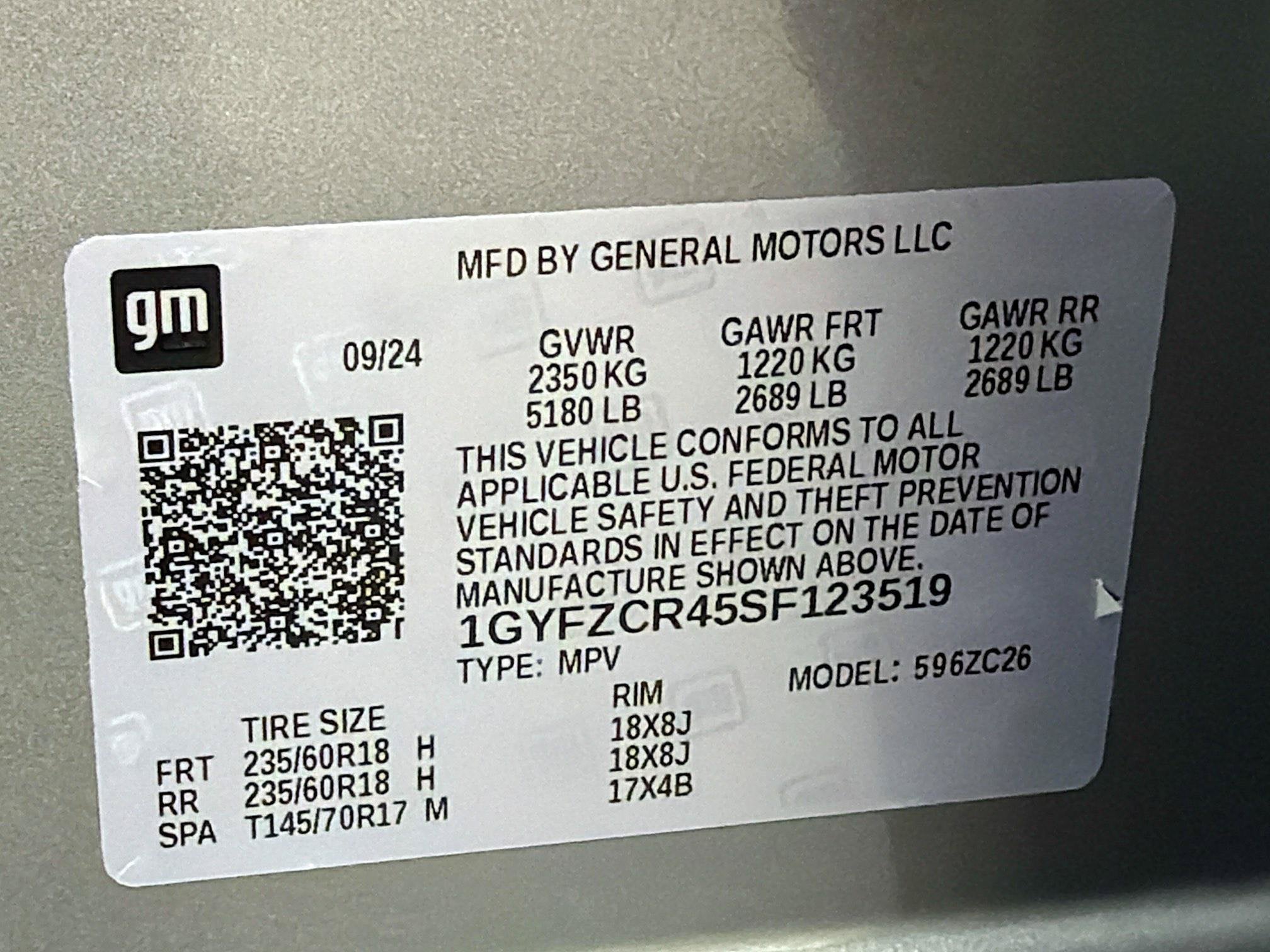 2025 Cadillac XT4 Premium Luxury