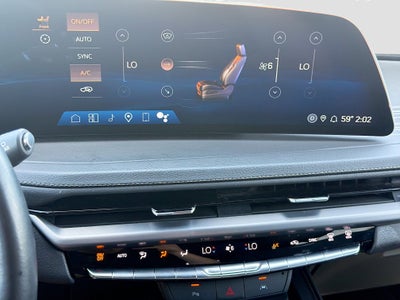 2025 Cadillac XT4 Premium Luxury