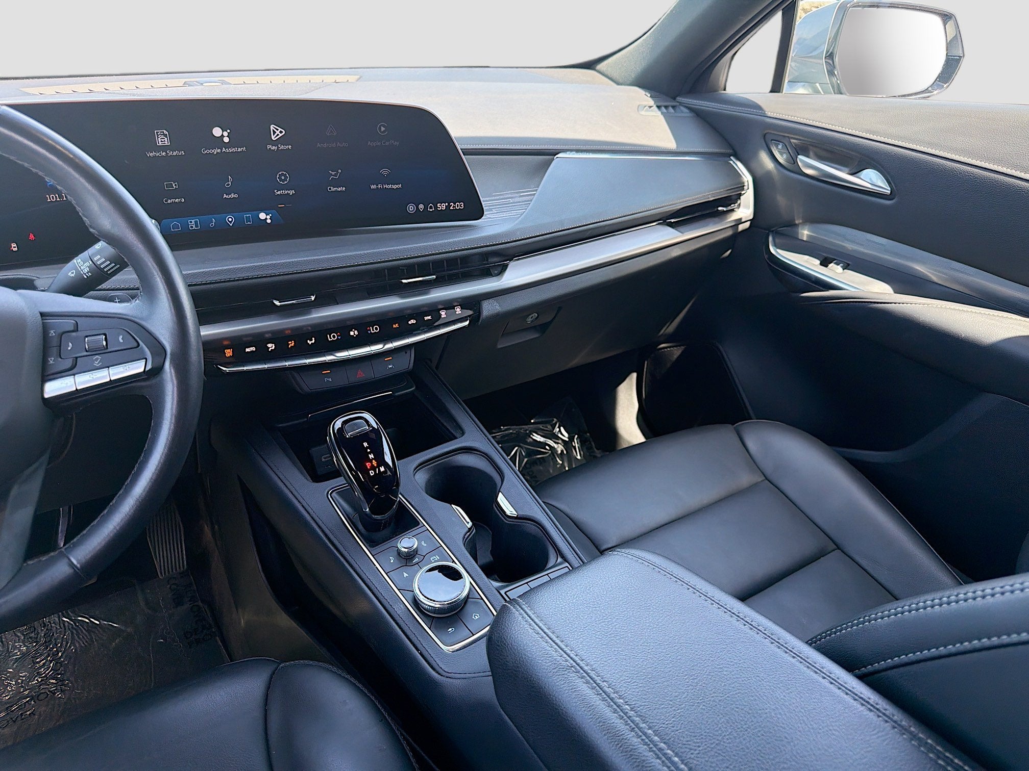 2025 Cadillac XT4 Premium Luxury