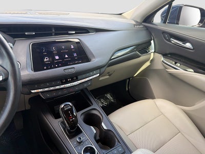 2022 Cadillac XT4 Premium Luxury
