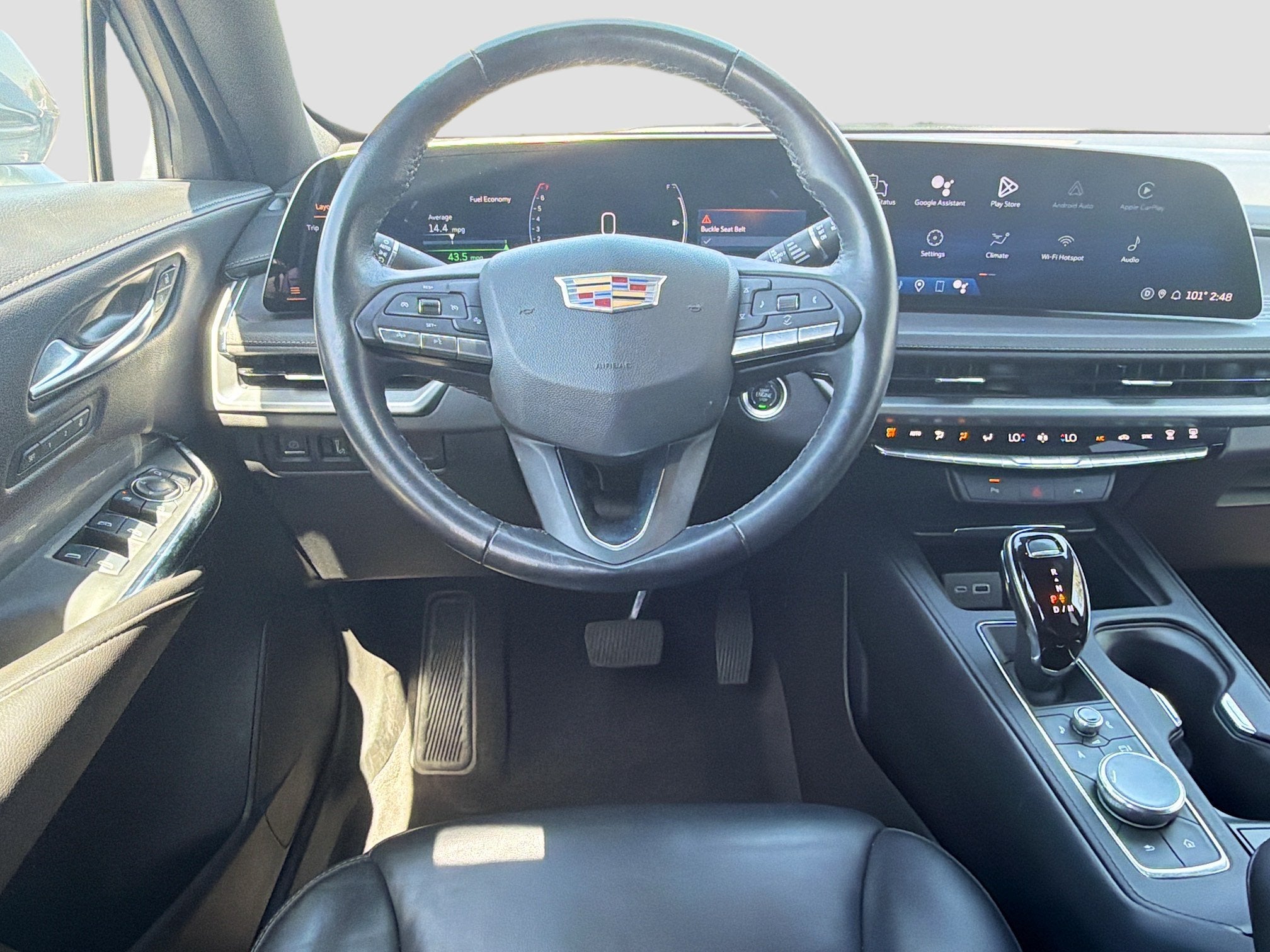 2025 Cadillac XT4 Premium Luxury