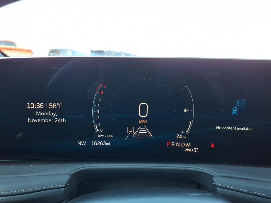 2025 Cadillac XT4 Premium Luxury