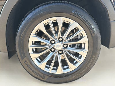 2024 Cadillac XT4 Premium Luxury