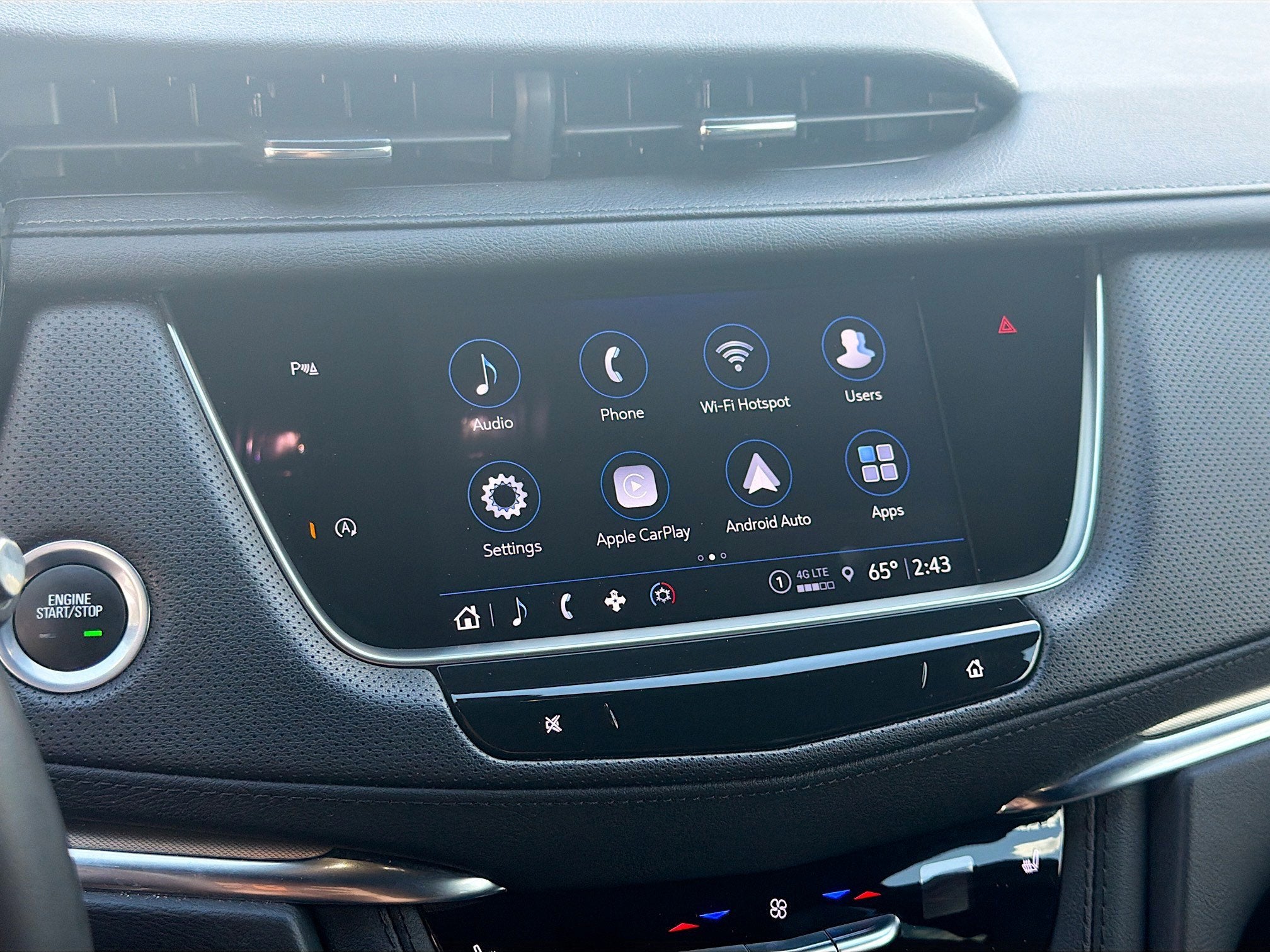2024 Cadillac XT5 Luxury