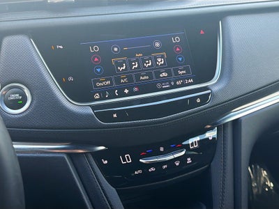 2024 Cadillac XT5 Luxury