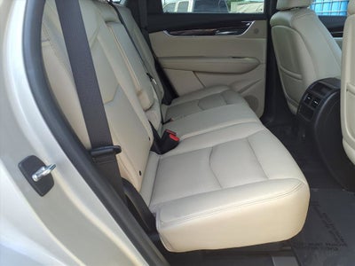 2017 Cadillac XT5 Luxury FWD