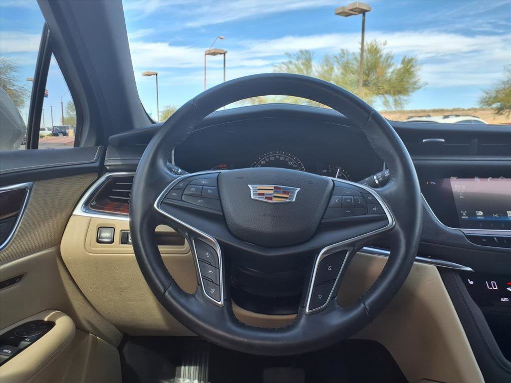 2017 Cadillac XT5 Luxury FWD