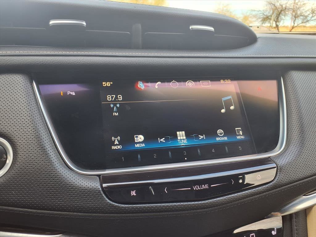 2017 Cadillac XT5 Luxury FWD