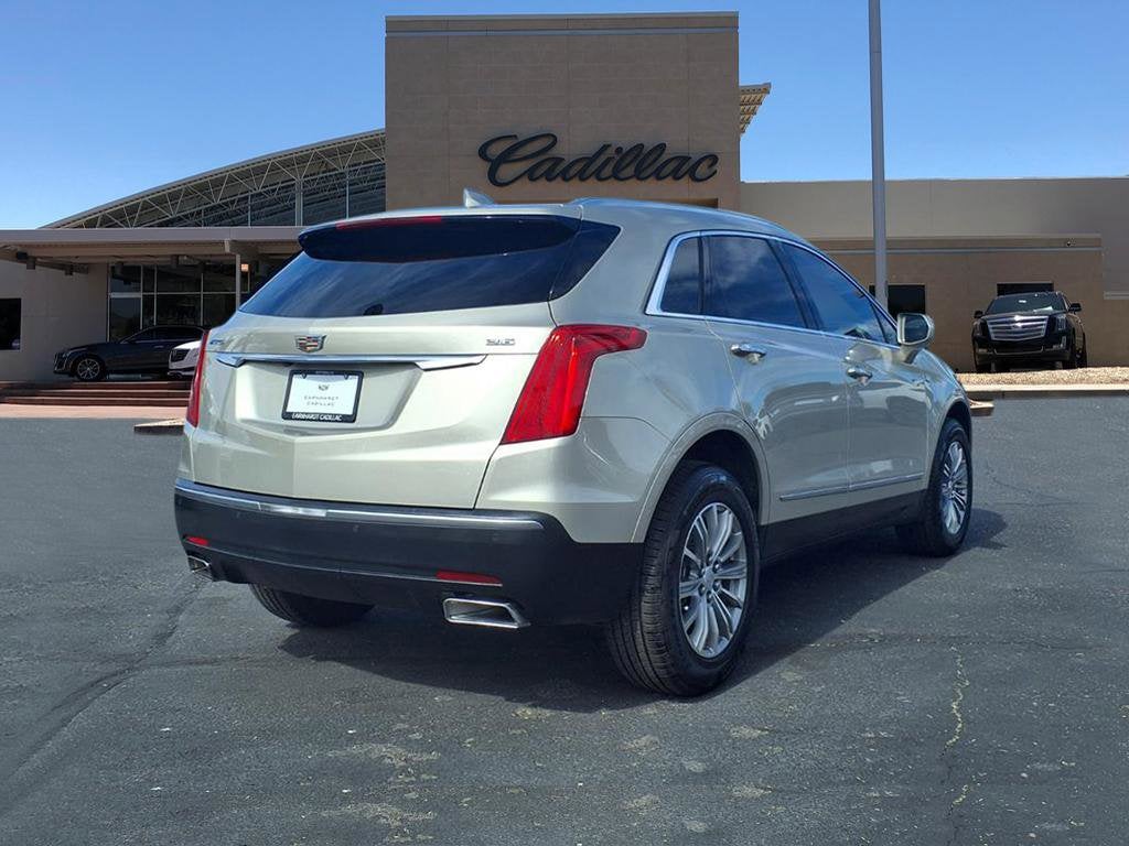 2017 Cadillac XT5 Luxury FWD
