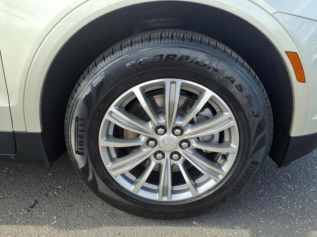 2017 Cadillac XT5 Luxury FWD