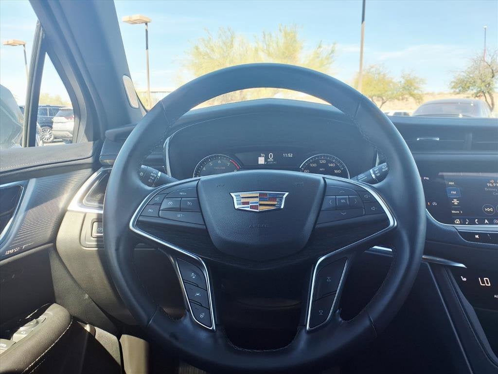 2025 Cadillac XT5 Premium Luxury