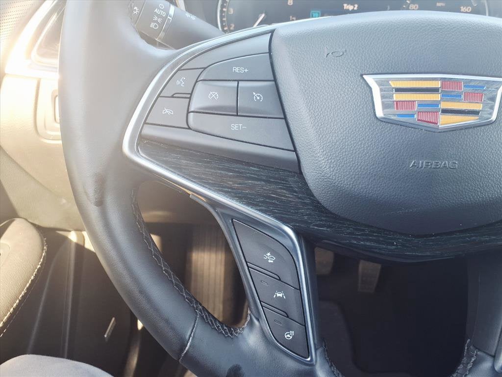 2025 Cadillac XT5 Premium Luxury