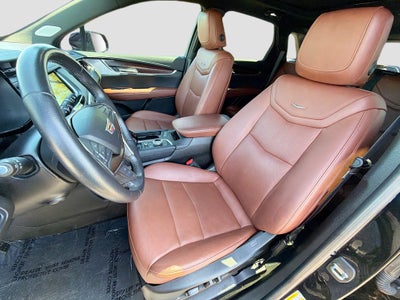 2023 Cadillac XT5 Premium Luxury