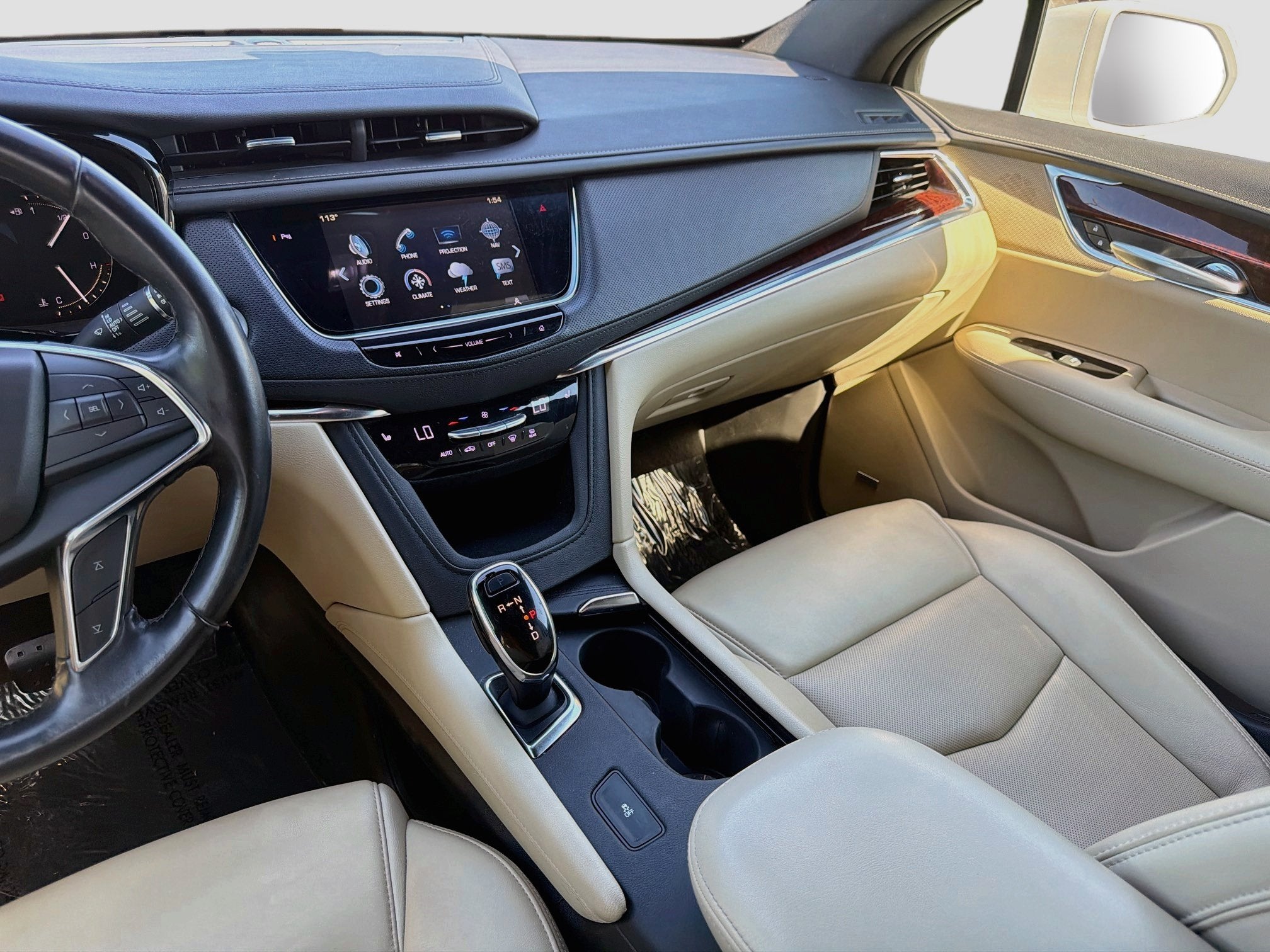 2019 Cadillac XT5 Luxury FWD