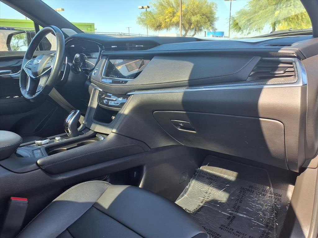 2024 Cadillac XT5 Sport