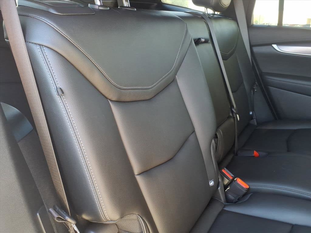 2024 Cadillac XT6 Luxury