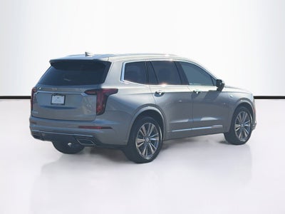 2025 Cadillac XT6 Premium Luxury