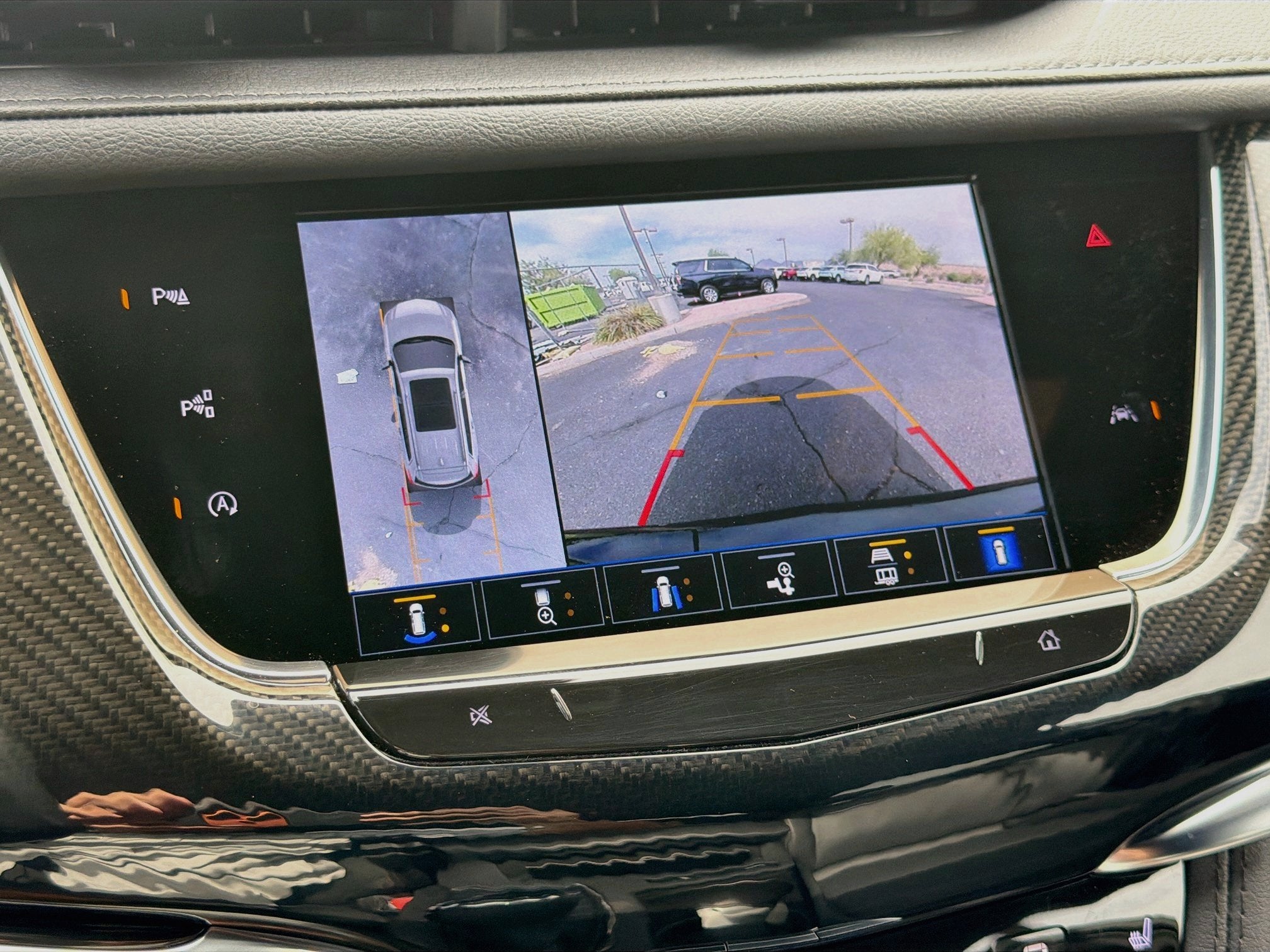 2023 Cadillac XT6 Sport