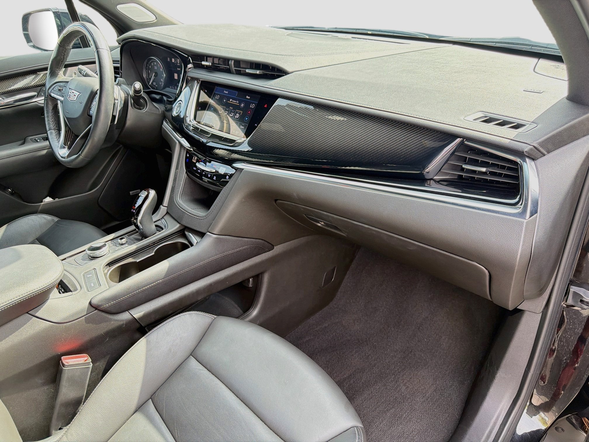 2023 Cadillac XT6 Sport