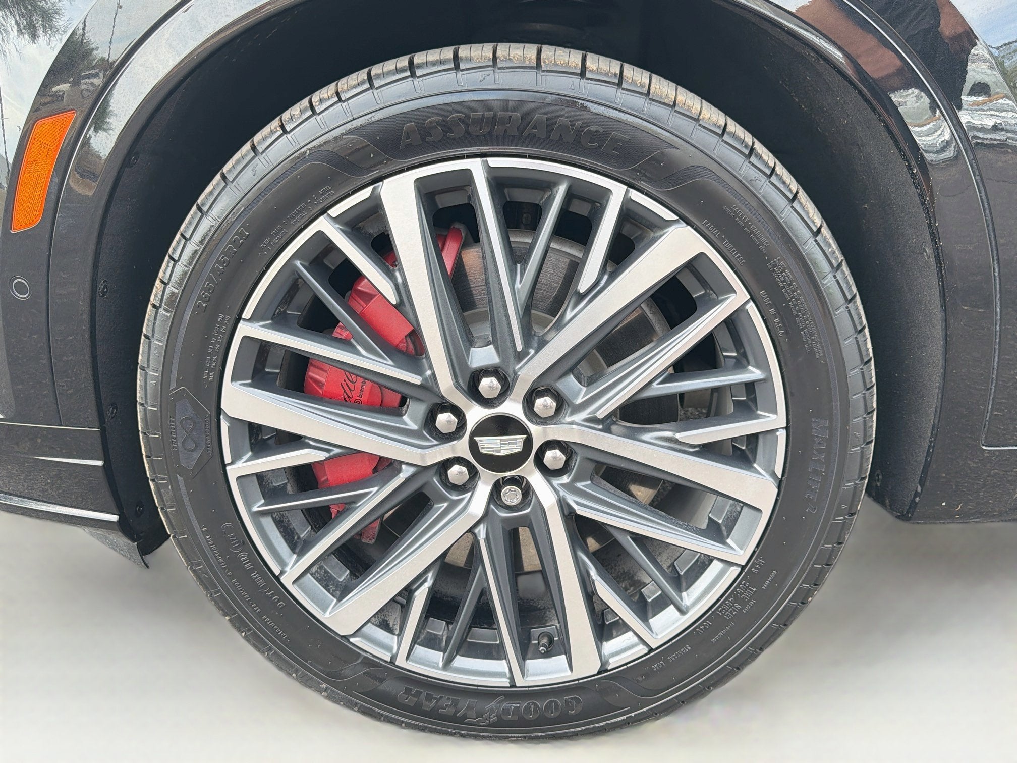 2023 Cadillac XT6 Sport