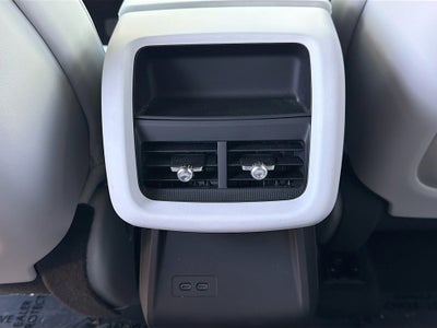 2025 Cadillac LYRIQ Luxury 1