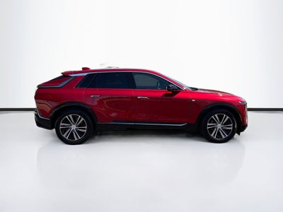 2025 Cadillac LYRIQ Luxury 1