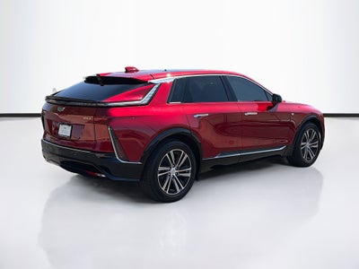 2025 Cadillac LYRIQ Luxury 1